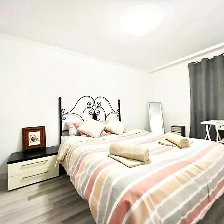 Habitación en casa particular Apartamento Compartido A 15 Minutos De La Playa En Valencia